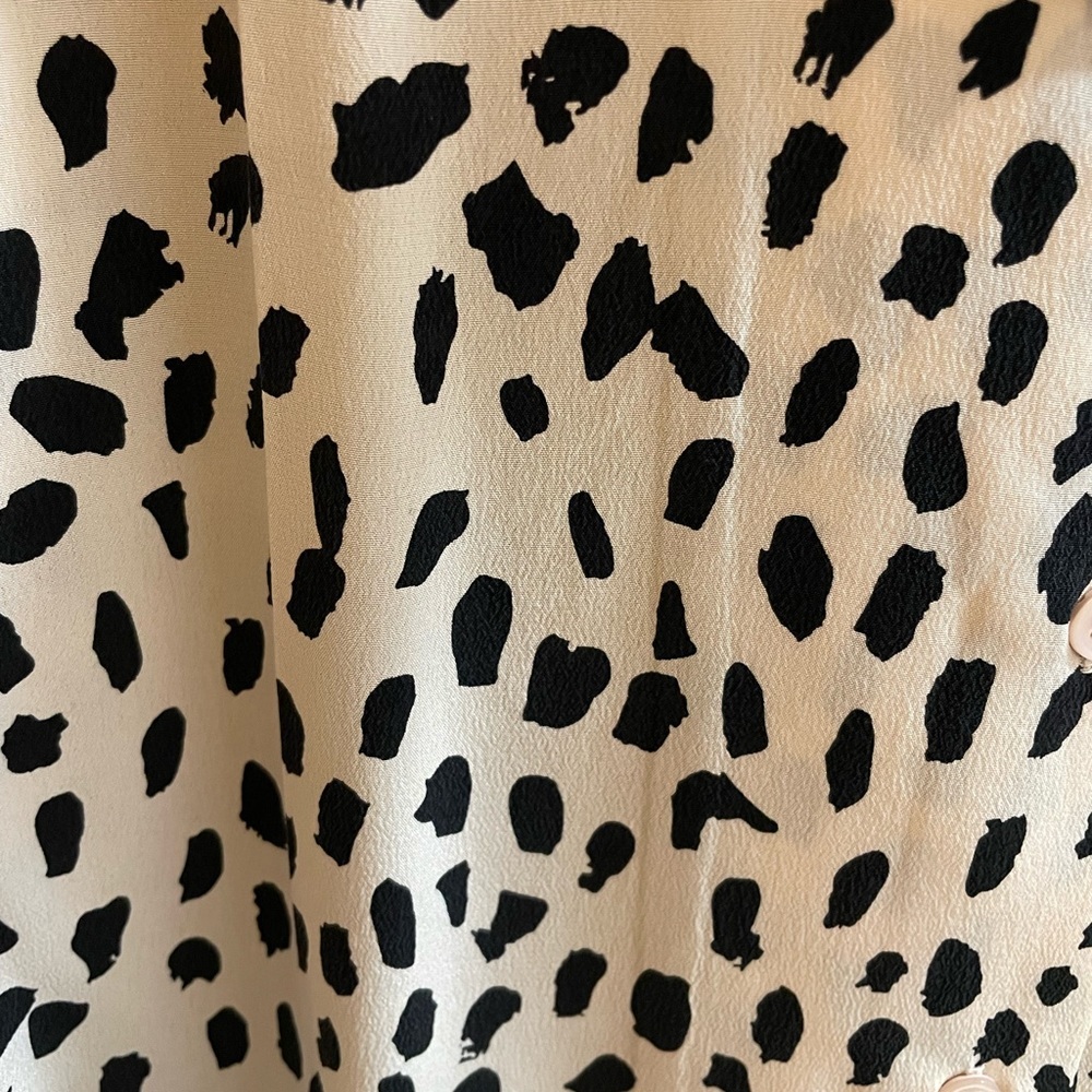 NWT Rails cream and black animal print silk blouse size S - Picture 6 of 8